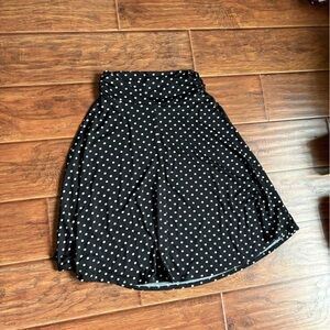 Elegant Black and White Polka Dot Skater Skirt